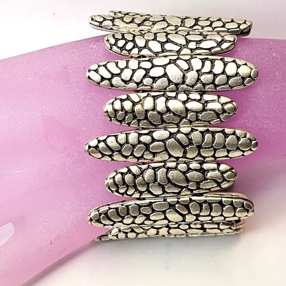 Unique Leopard Print Silver Stretch Bracelet Antique Silver Cuff Bracelet - Picture 2 of 14